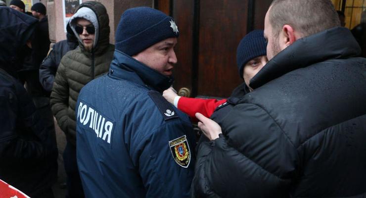 В Одессе полиция задержала трех зоозащитников