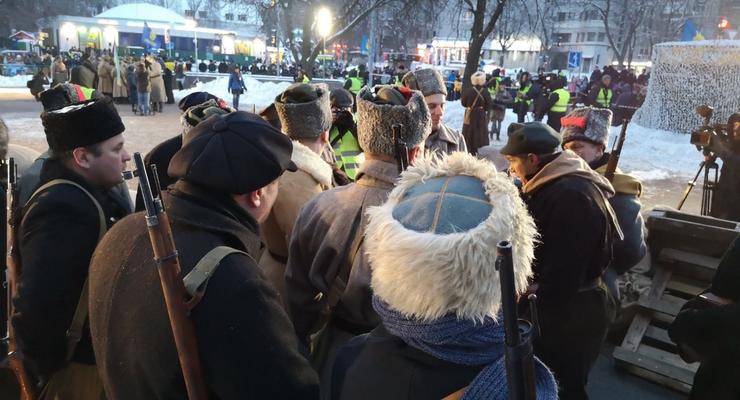 В Киеве прошел марш ко Дню героев Крут