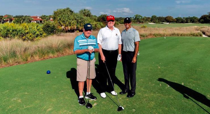 Трамп сыграл в гольф с Тайгером Вудсом