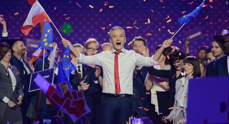 В Польше политик-гей создал оппозиционную партию