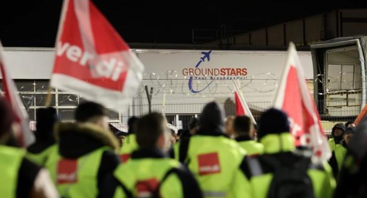В Гамбурге из-за забастовки отменили почти 60 авиарейсов