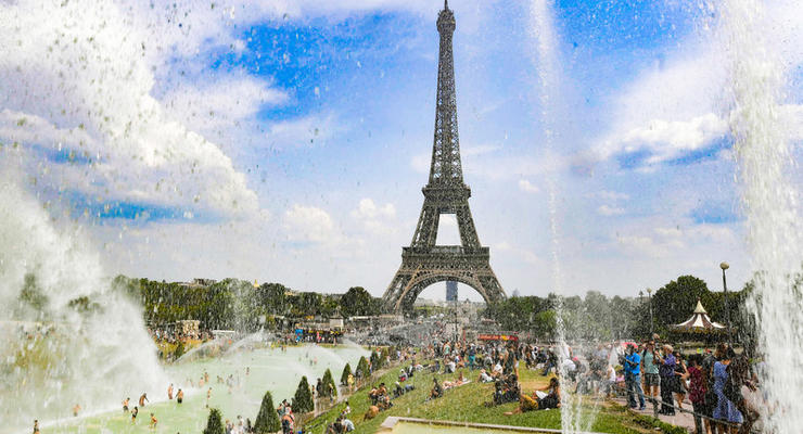 Париж потерял титул самого романтического города
