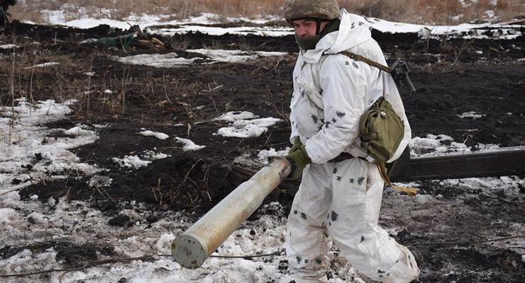 Сутки на Донбассе: Ранены трое военных, убиты двое боевиков