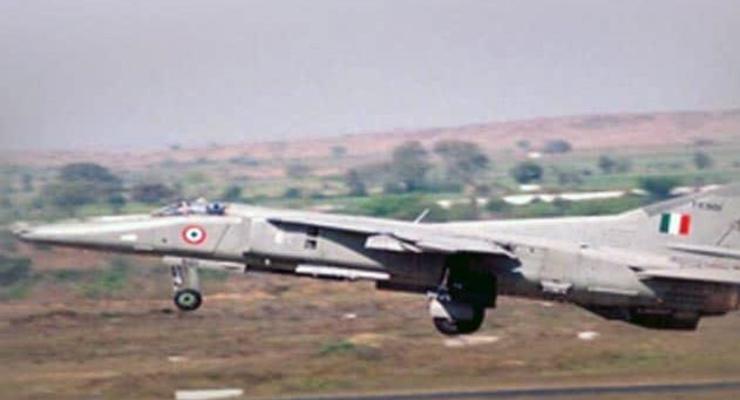В Индии упал МиГ-27