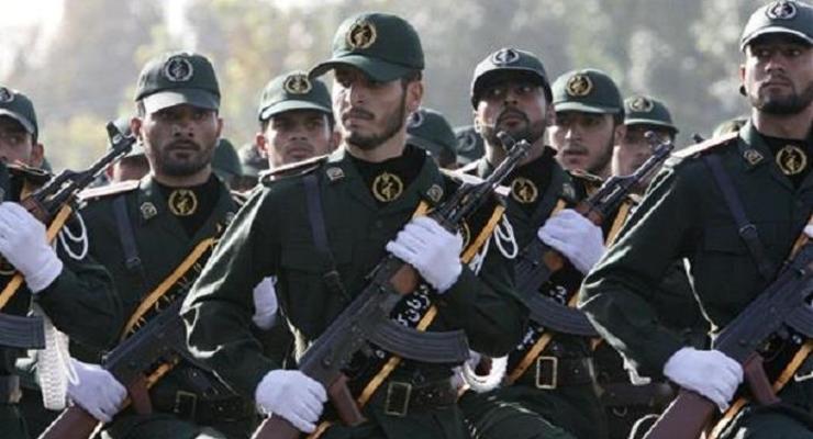 Более 20 военных погибли при взрыве в Иране