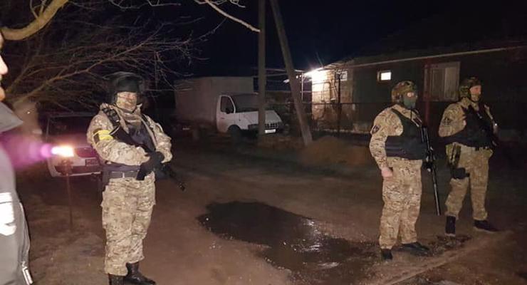 В Крыму ФСБ задержаны еще трое крымских татар