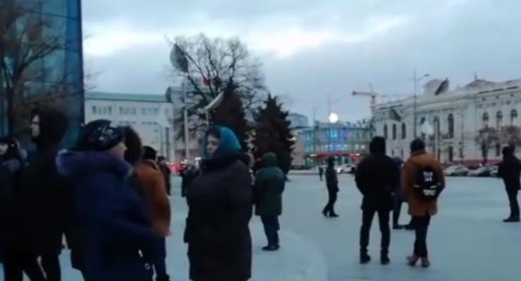 В поддержку маньяка Оноприенко в Харькове удалось собрать митинг