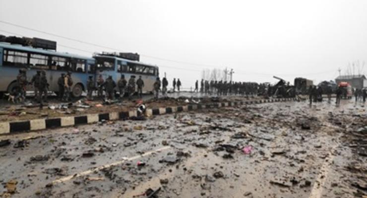 Теракт в Индии: число жертв возросло до 44 человек