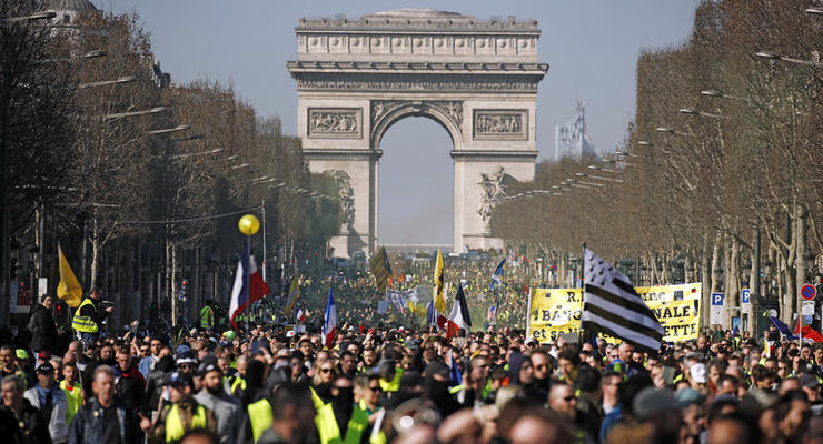 Во Франции прошла новая волна протестов