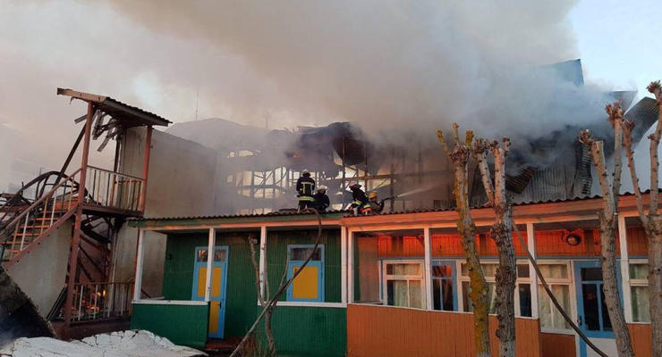 Под Одессой горели базы отдыха: Уничтожено 20 зданий