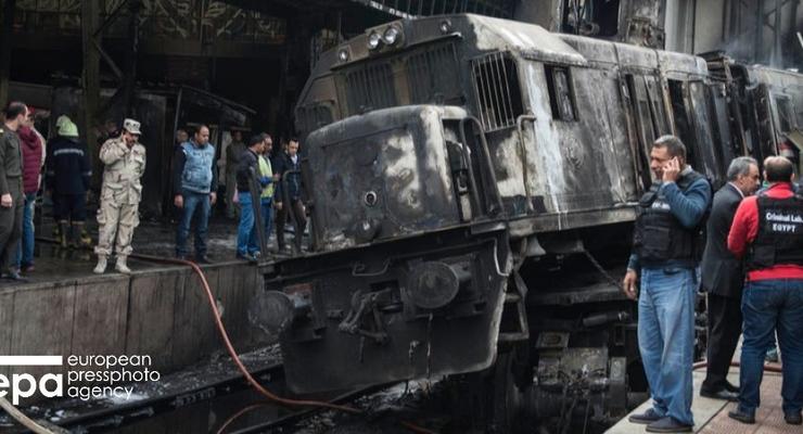 Пожар на железнодорожном вокзале Каира: количество жертв растет