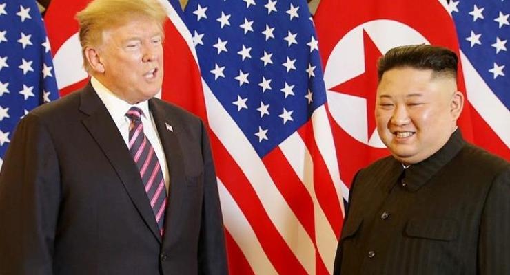 Встреча Трампа и Ким Чен Ына завершилась ужином