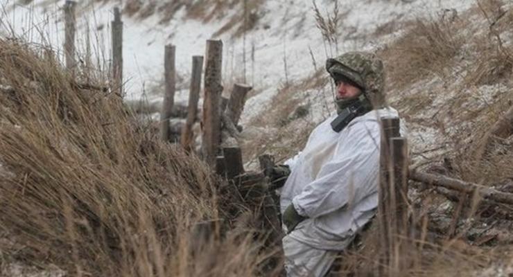 Сутки на Донбассе: Украинские военные уничтожили вражескую САУ и ПТРК