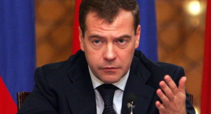 Медведев не уверен в легитимности выборов в Украине