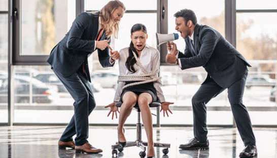 Моббинг: сколько украинцы заплатят за травлю на работе?