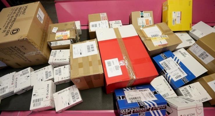 Во Львовской области работники почты воровали посылки