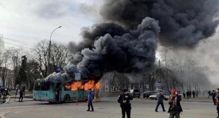 В Чернигове на маршруте сгорел троллейбус