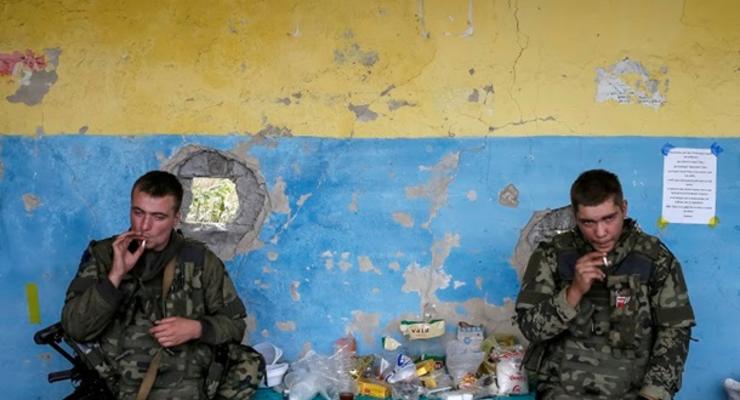 На Донбассе один обстрел более чем за сутки