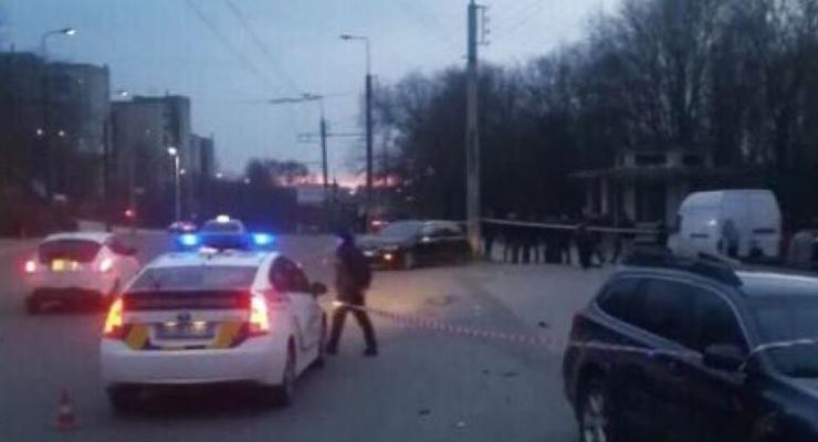 В Тернополе 13-летняя девочка за рулем авто попала в ДТП