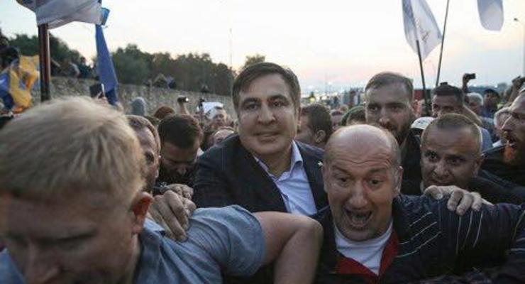 У Порошенко отреагировали на желание Саакашвили вернуться