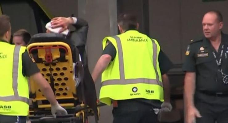 “Черный день” в истории Новой Зеландии: в мечетях погибли 40 человек