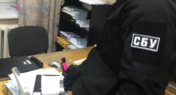 В Днепропетровской области чиновник криминальной полиции попался на взятке