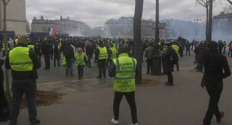 В Париже произошли стычки полиции и протестующих