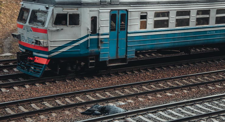 В Киеве электричка отрезала мужчине голову