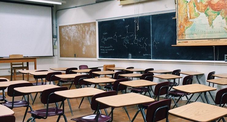 В Запорожье планируют закрыть классы, где меньше 27 детей