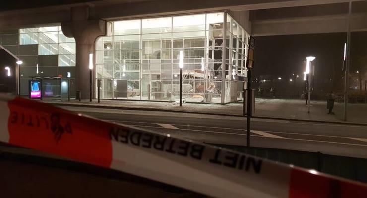 Возле метро Амстердама прогремел взрыв