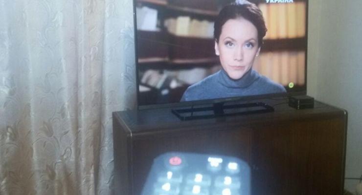 74% украинцев получают информацию из ТВ, четверть - из соцсетей