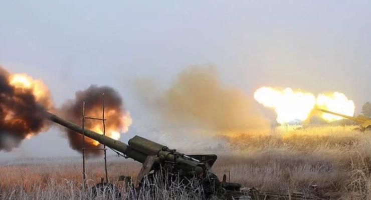 Боевики обстреляли две школы в оккупированном Донецке - СЦКК