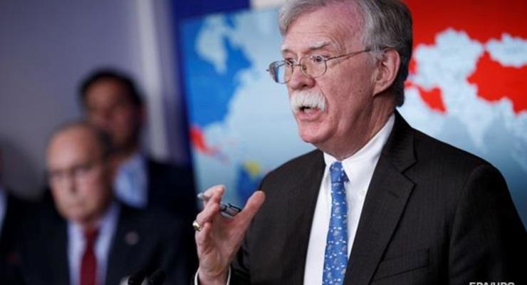 Болтон: США не потерпят вторжения в дела Запада