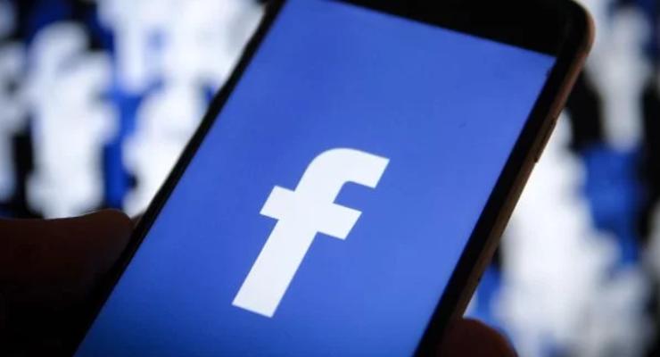Facebook удалил почти 2000 страниц и групп россиян, писавших об Украине