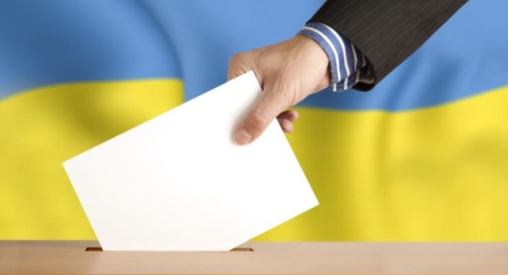 Около 5 тысяч жителей Крыма изменили место голосования на выборах Президента Украины