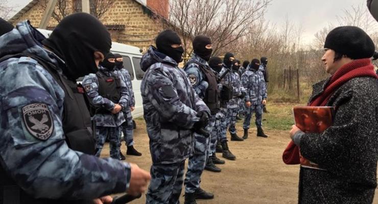 Арестованных крымских татар вывезли из Крыма в Ростов-на-Дону