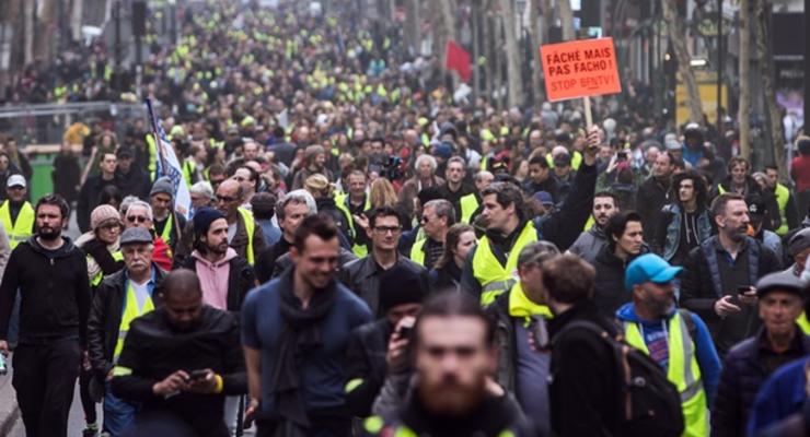Во Франции протестуют, несмотря на запрет