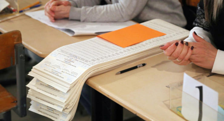 Данные ЦИК: миллионы украинцев не пошли на выборы