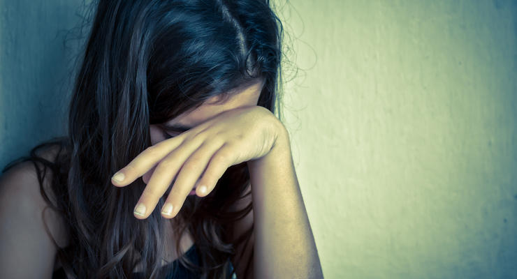 В Харьковской области 32-летний мужчина изнасиловал 14-летнюю школьницу