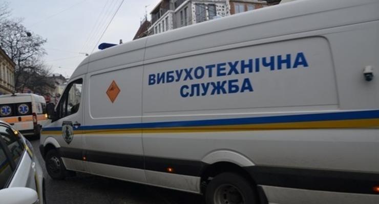 Полиция проверяет сообщения о минировании 4 режимных объектов в Киеве