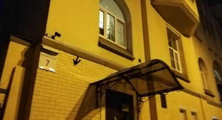 На Печерске киевляне не поделили квартиру: Застрелен мужчина