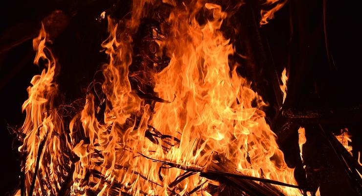 В Тернопольской области женщина загорелась, когда сжигала мусор