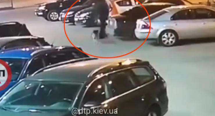 Появилось видео взрыва авто офицера ГУР в Киеве