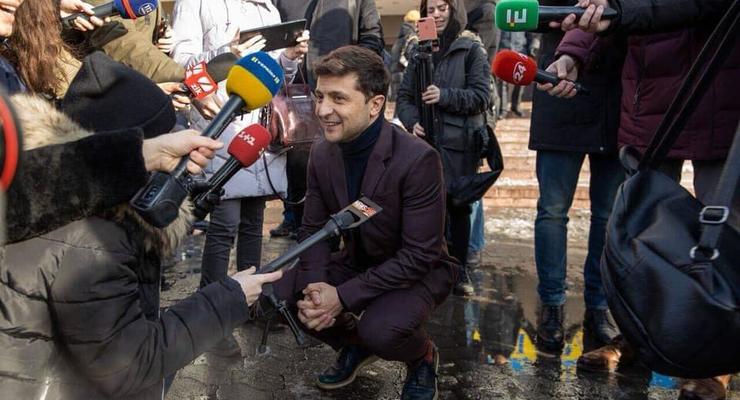 Зеленский готов пожать руку Порошенко в случае проигрыша на выборах