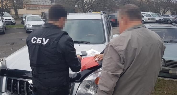 В Виннице СБУ арестовала мужчину, причастного к легализации боевиков