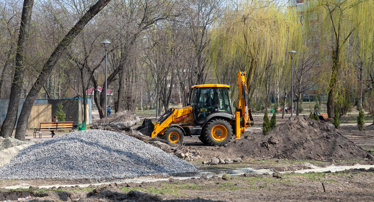 В Киеве начался масштабный ремонт в 13 парках
