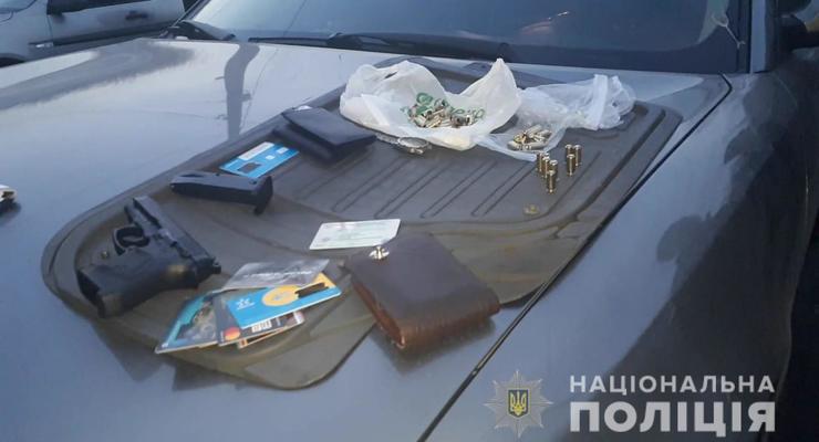 Грабили, обнимаясь: в Одессе арестовали банду кавказцев