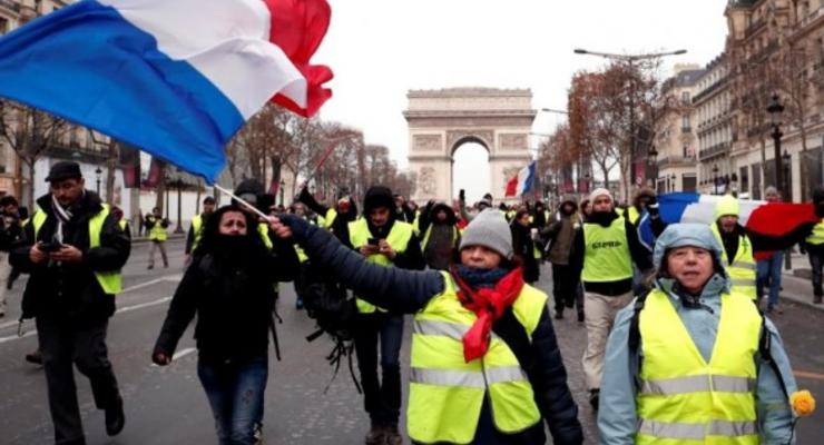 "Желтые жилеты" готовят новую волну протестов