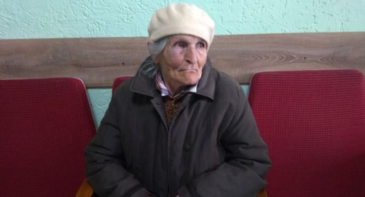 В Луцке ударили 80-летнюю пенсионерку, агитировавшую против Зеленского - СМИ