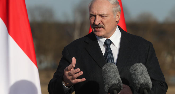 Лукашенко пожаловался на месторасположение Беларуси